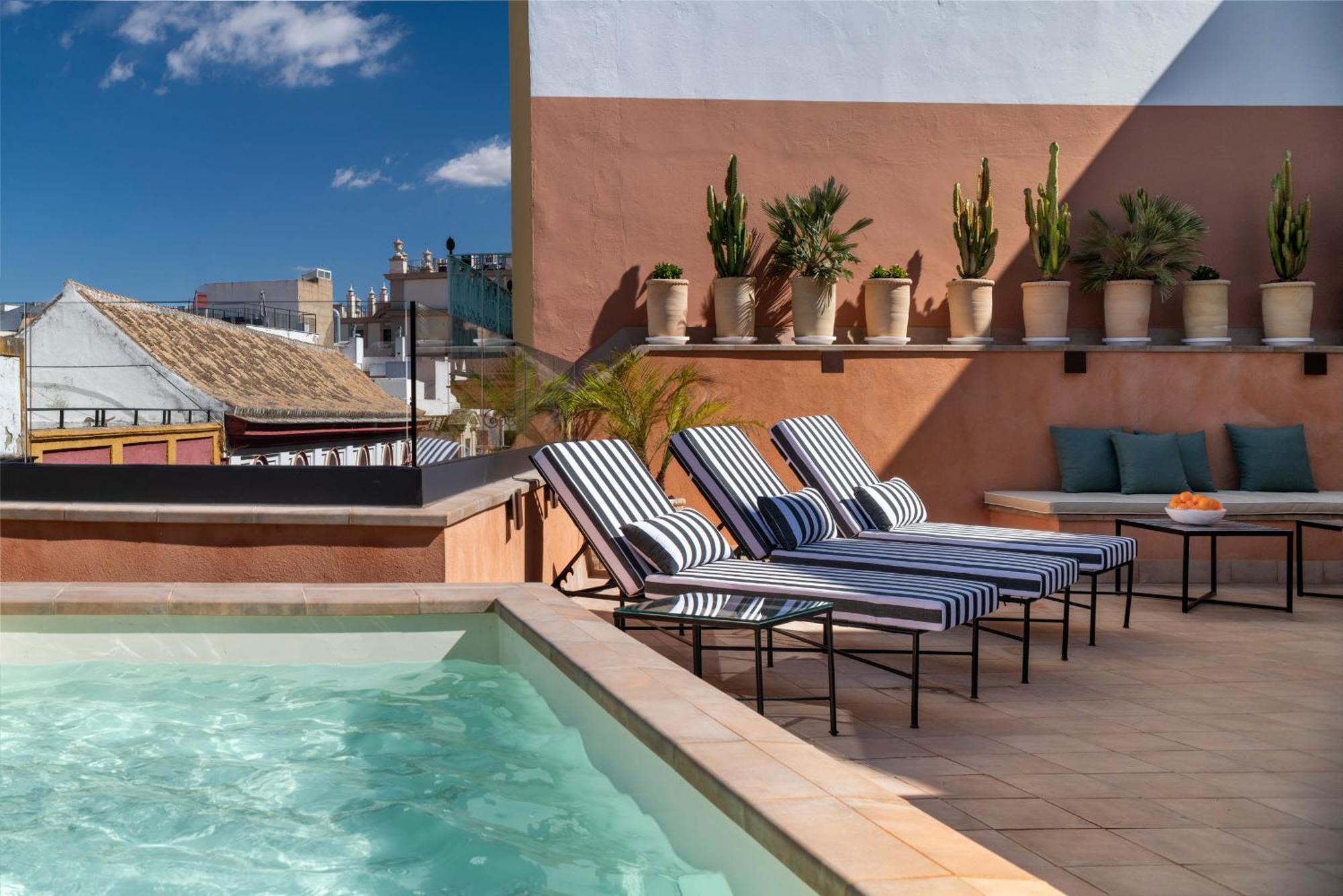 Casa Bedoya Suites & Colors By Magno Apartments Seville Exterior photo